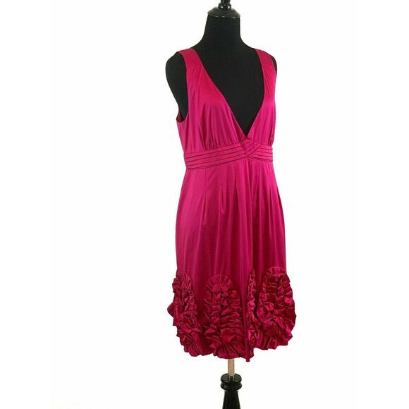 Wayne Cooper Fuchsia Appliqué Deep V neck Cocktail Dress Size 4 - Picture 8 of 10